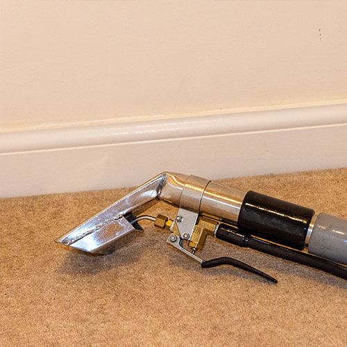 upholstery cleaning equipment. Flawless cleaning always pay attention to the small details - upholtsery cleaning in Norwich and Norfolk